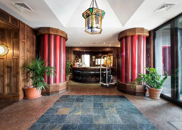 Grand Hotel Colony酒店