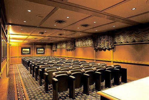 Grand Colony酒店3*